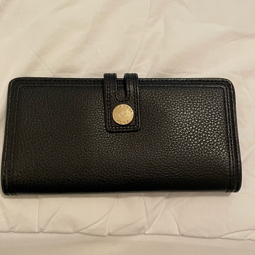 Black Michael Kors snap wallet